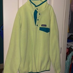Patagonia sweatshirt